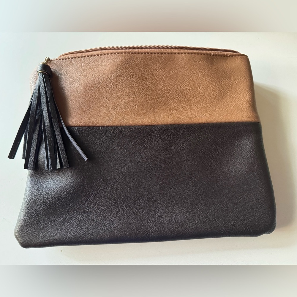 Chic Black and Tan Clutch with Snakeskin Accent - Picture 6 of 9